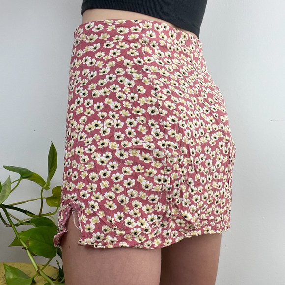 NEW Pacsun Floral Skirt - Women’s S -  Pink / Yellow - Picture 3 of 4